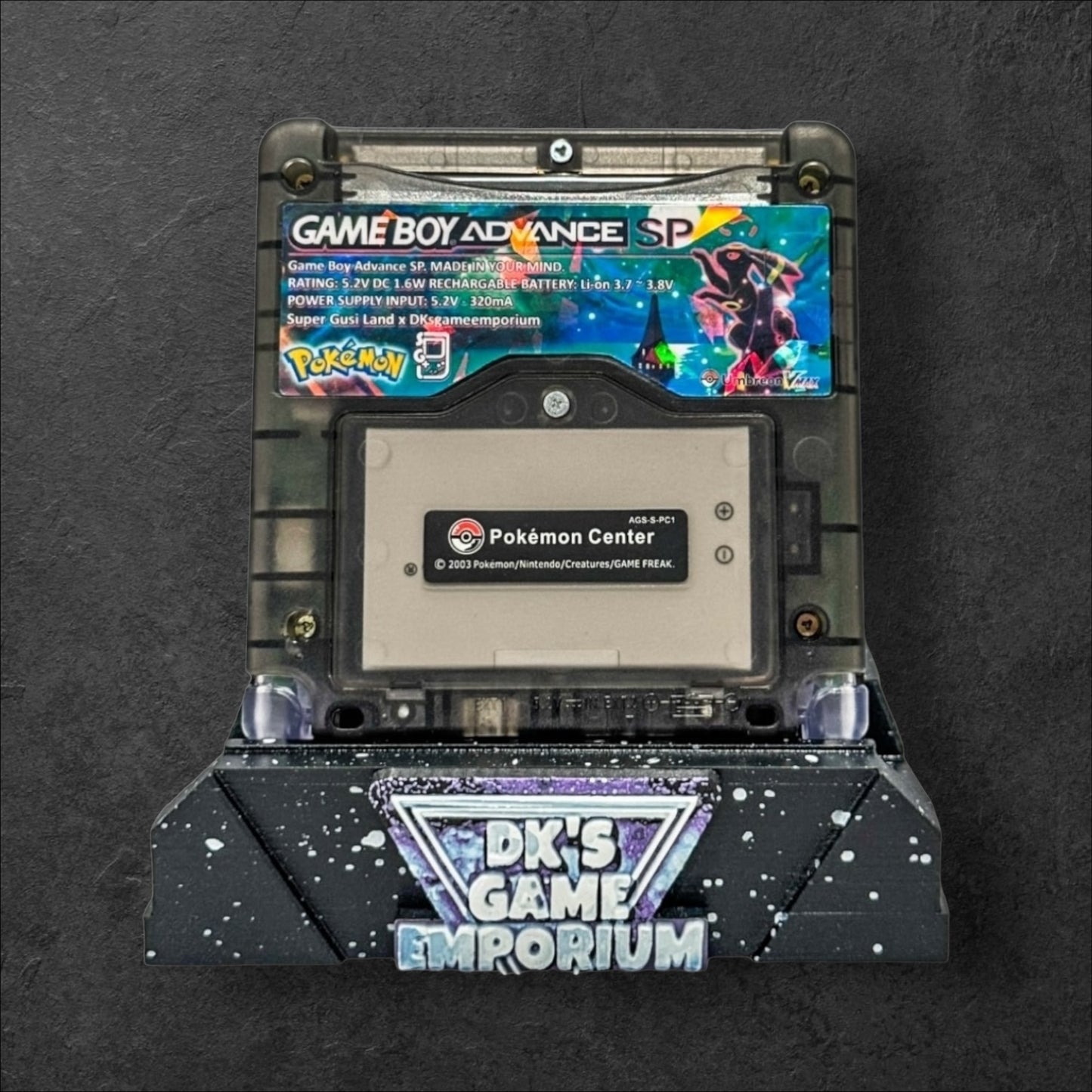 Nintendo Game Boy Advance SP - Moonbreon VMAX Edition